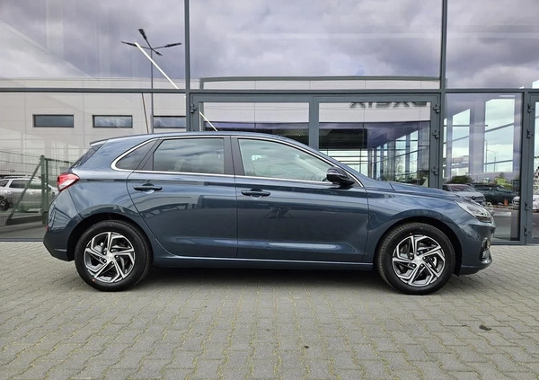 Hyundai I30 cena 110075 przebieg: 5, rok produkcji 2024 z Opoczno małe 191